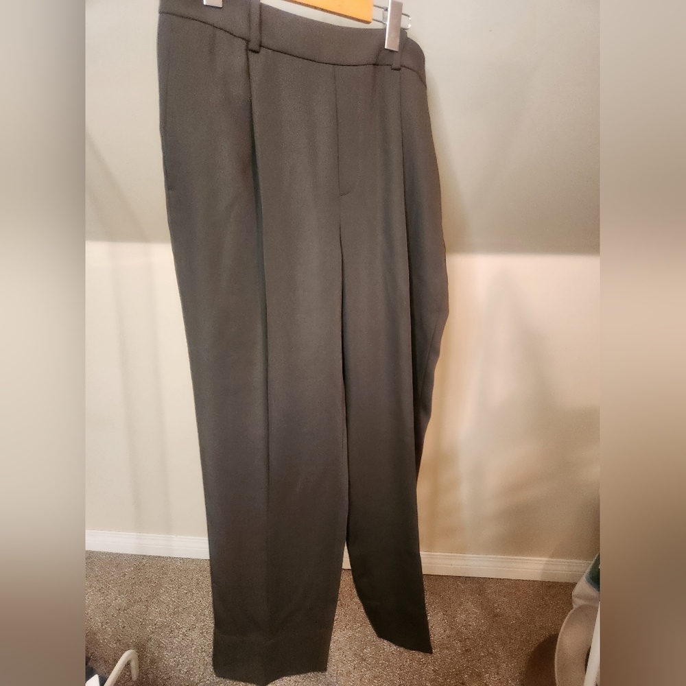 Vince- Olive Pants
